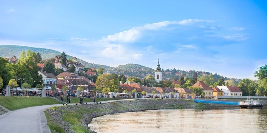 From Budapest: Danube Bend Full-Day Private Tour with Lunch - Esztergom and the largest church in Hungary