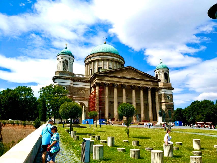From Budapest: Full-Day Danube Bend Tour with Lunch - Key points to know before you book