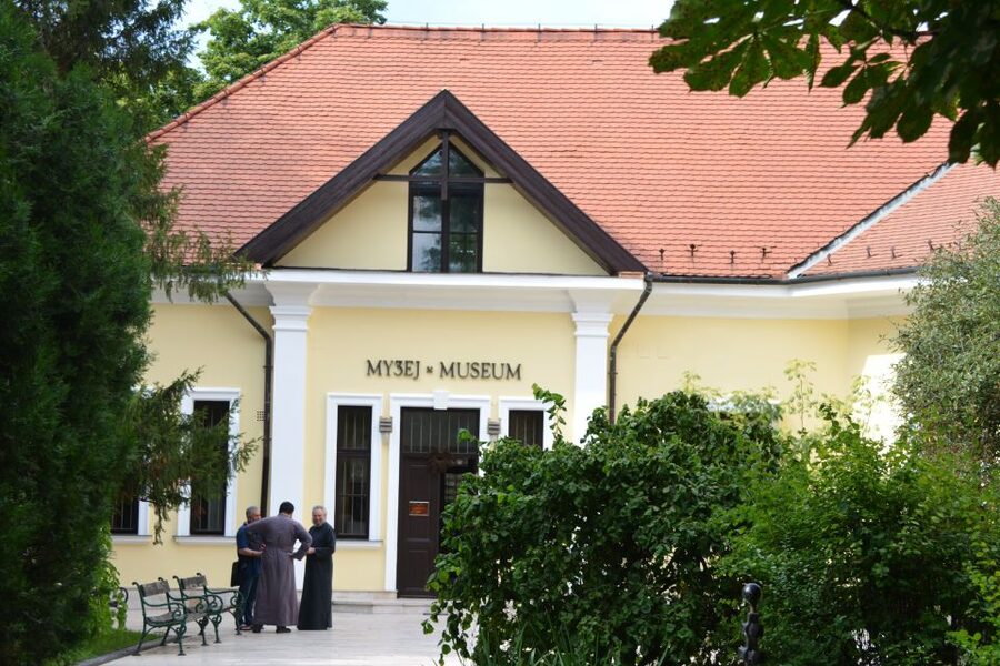 From Budapest: Szentendre Artists' Village Tour - Key points to know before booking