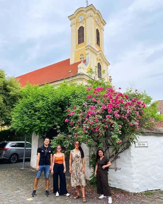 From Budapest: Szentendre Day Trip with Street Food - One hour for shopping and the arts market
