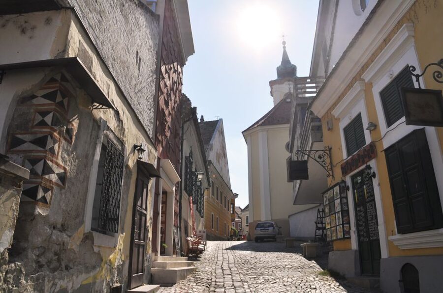 From Budapest: Szentendre Half-Day Tour - Why Szentendre makes a good break from Budapest