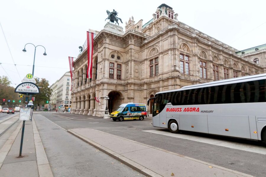 From Vienna: Guided Day Trip to Budapest - Who should book this Vienna day trip?