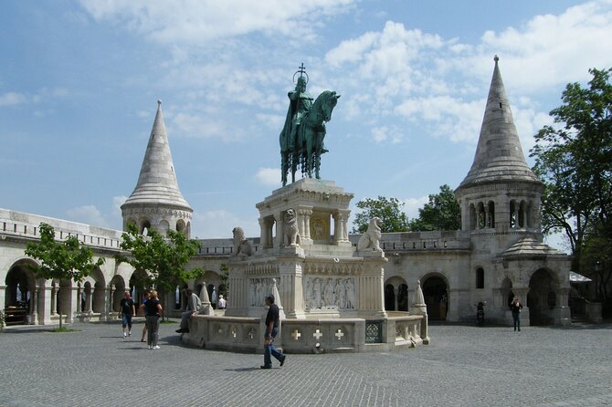 General sightseeing tour - A glimpse of Szechenyi Baths