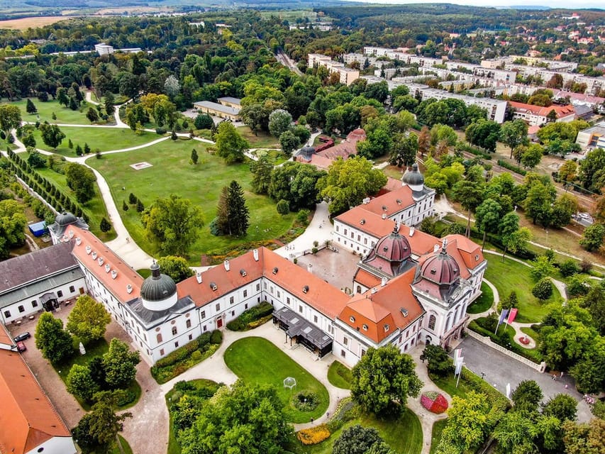 Godollo: The Royal Palace of Gödöllő Ticket - Entering the Grassalkovich family’s 18th-century palace