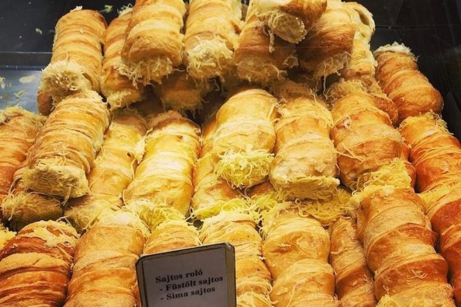 Gourmet Market Walk at the Great Market Hall of Budapest - Who will get the most from this walk