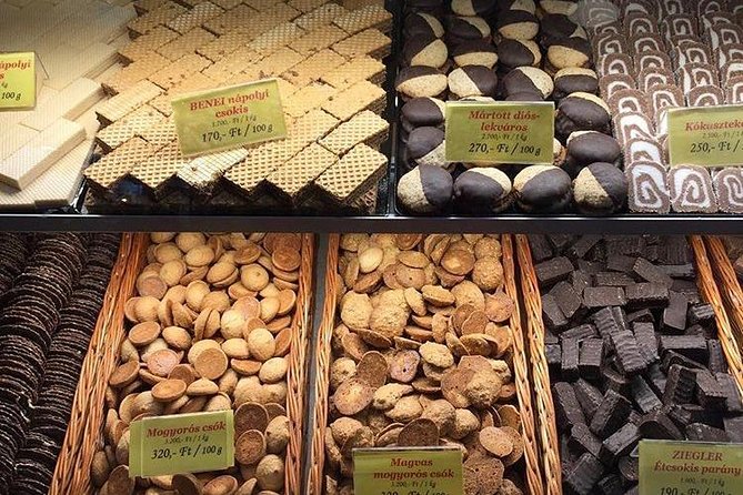 Gourmet Market Walk at the Great Market Hall of Budapest - How Hungarian regions shape the food