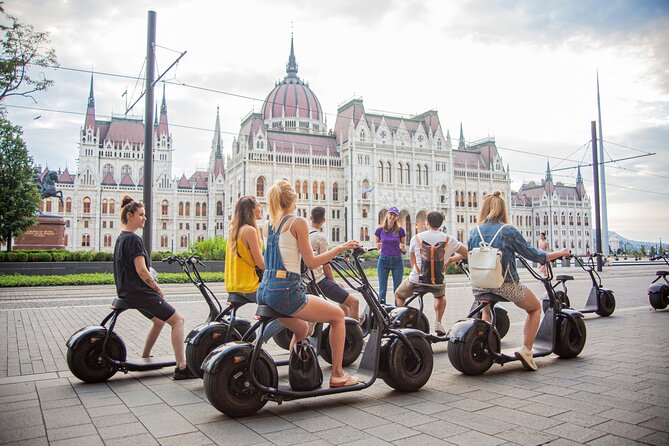Guided Tours in Budapest on E-Scooter with various routes - St. Stephen’s Basilica and the central route
