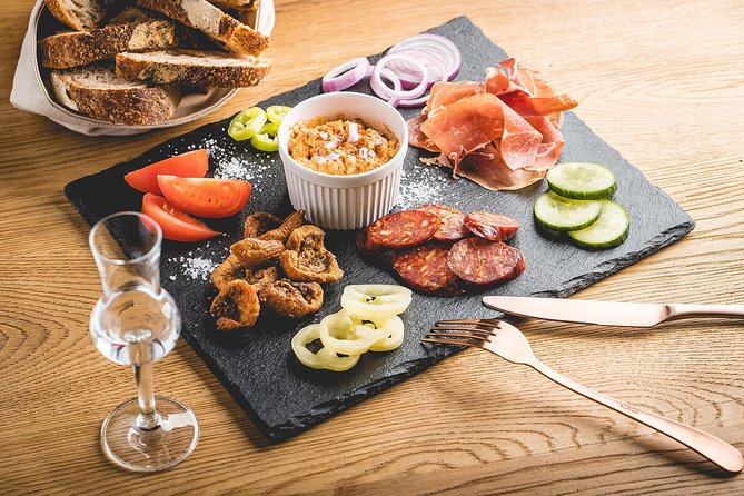 Hungarian Gastro Cellar: Assisted Tasting Options - How the 30 to 60 minutes may unfold