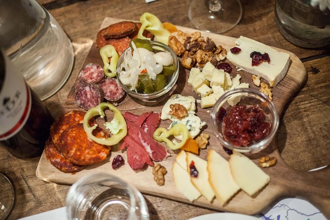 Hungarian Wine Tasting (with Cheese and Charcuterie) in Budapest - How the 90-minute tasting usually unfolds