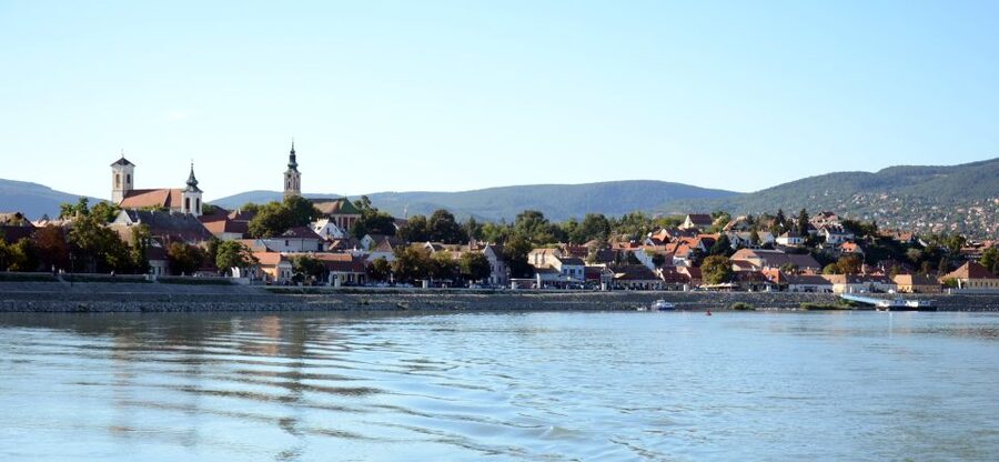 Hungary: Full-Day Private Danube Bend Tour - Szentendre’s lanes, shops, and slower pace