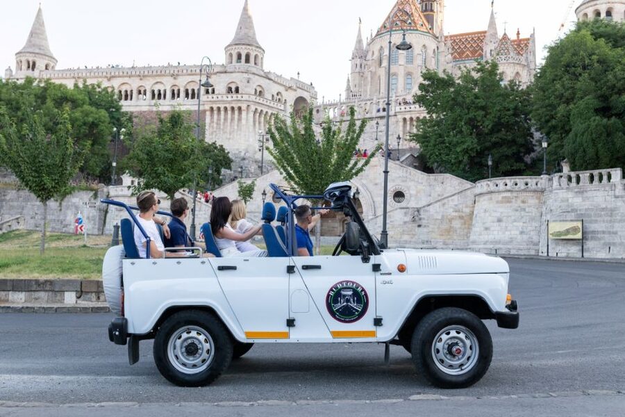 Iconic Budapest tour with Classic Russian Jeep and G-Wagon - Crossing the Danube toward Castle Hill
