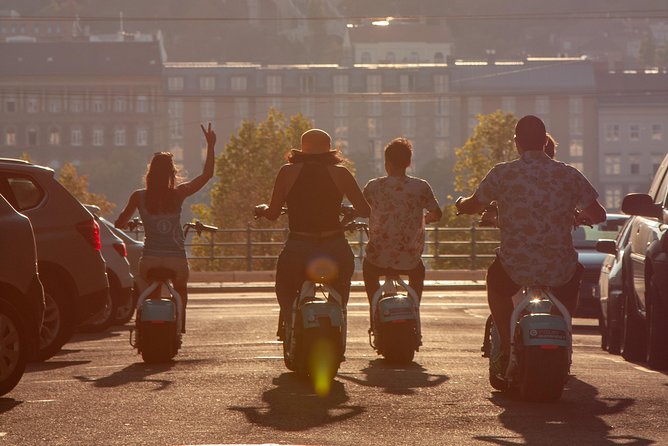MonsteRoller E-Scooter Rental in Budapest - Weather, clothes, and comfort