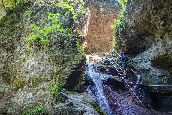 One Day Wonder Hiking Trip - The $168.95 price and what it covers