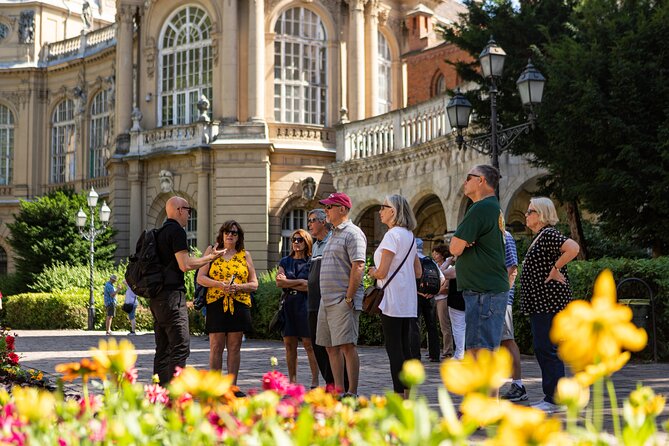 Private Buda Castle Walking Tour with Cake and Matthias Church - What this Buda Castle walk is really like