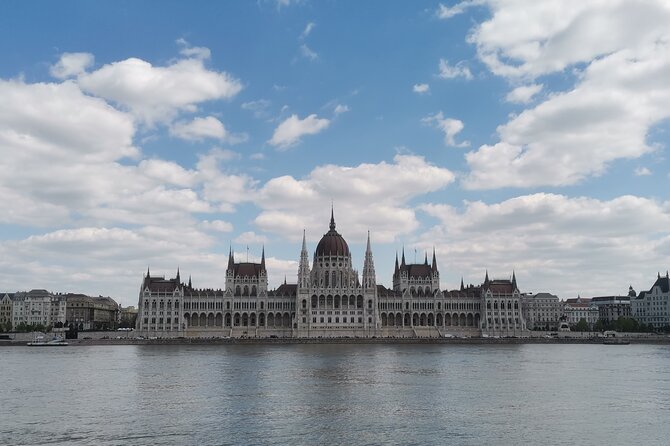 Private Budapest Adventure E-bike Tour to Buda Hills - Normafa’s woods and open views