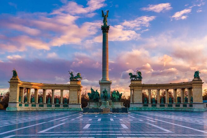 Private Budapest City tour with Classic Russian Jeep or G-Wagon! - City Park, thermal baths, and the Great Market Hall