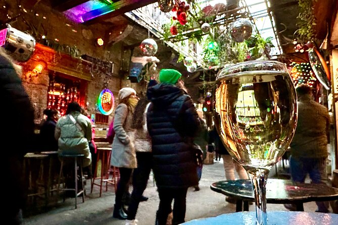 Private Budapest Ruin Bar Tour with Local Drinks & Street Food - Why Budapest’s ruin bars deserve a guided evening