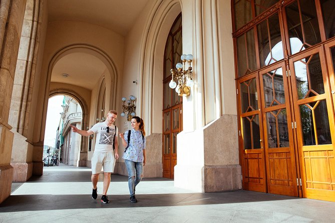 Private City Kickstart Tour: Budapest - Central Market Hall and the flexible route