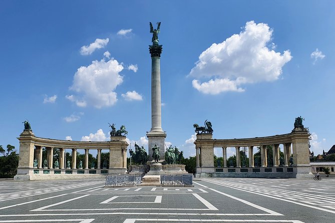 Private city tour by van - Andrassy Avenue: Budapest’s grand opening scene