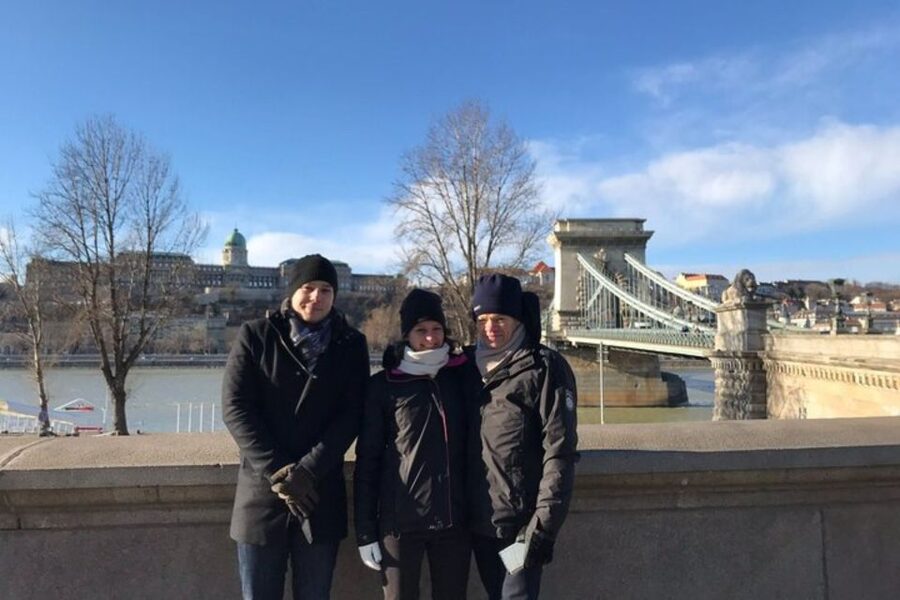 Private Custom Tour with Local Guide Budapest - Final call: a useful private orientation with one important check