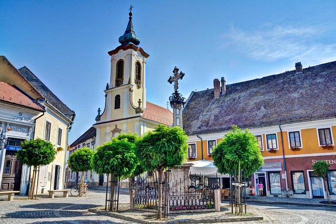 Private Danube Bend Experience with a comfortable air conditioned car - Szentendre’s art village along the river