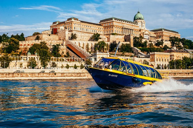 Private Danube Sightseeing Cruise in Budapest - Why a 50-minute Danube cruise works in Budapest