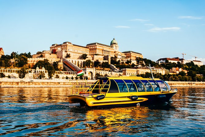 Private Danube Sightseeing Cruise in Budapest - Meeting the boat at Jane Haining rakpart