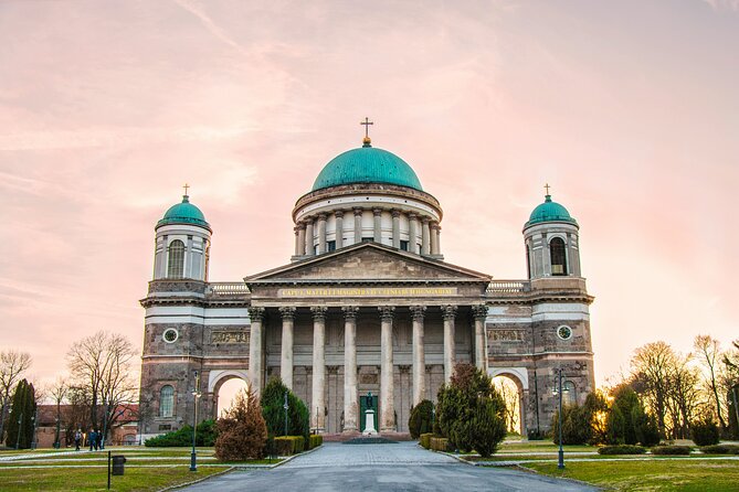 Private day trip: Budapest to Szentendre, Visegrad and Esztergom - Szentendre: colorful lanes and a slow first stop