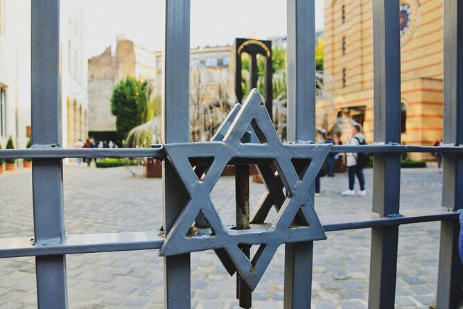Private Jewish Heritage Tour of Budapest with Local Expert - Kazinczy Street and Orthodox Jewish life