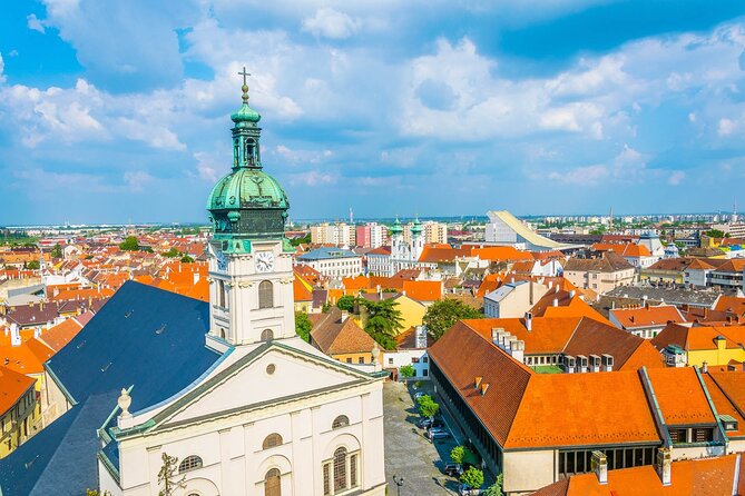Private Tour from Budapest to Prague Sightseeing - Why private transport matters on this route