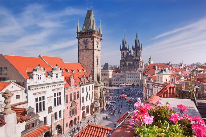 Private Transfer from Budapest to Prague with 2 hours for sightseeing - A road trip that saves you a travel day