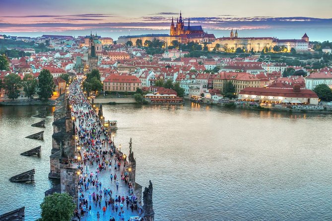 Private Transfer from Budapest to Prague with 2 hours for sightseeing - Picking the right stop along the route