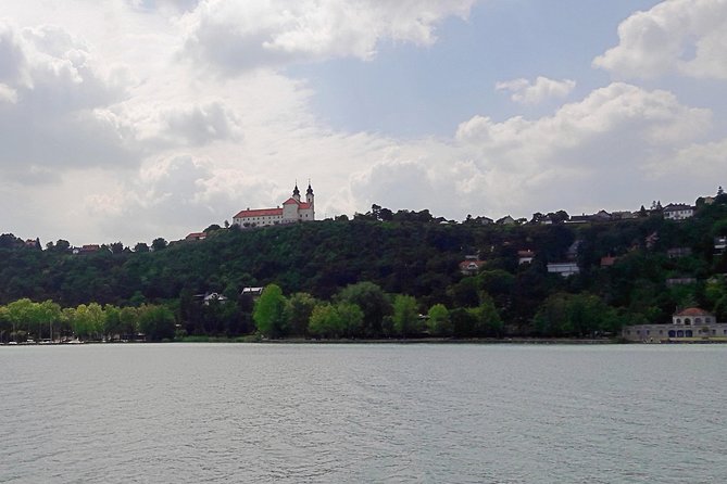 See the Hungarian Sea: Lake Balaton - Lunch in Balatonfüred, with your own budget
