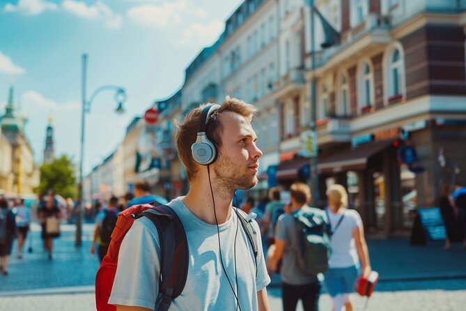 Self Guided Tour In Budapest With 100 Captivating Audio Stories - Pest landmarks from St. Stephen’s Basilica to Heroes’ Square