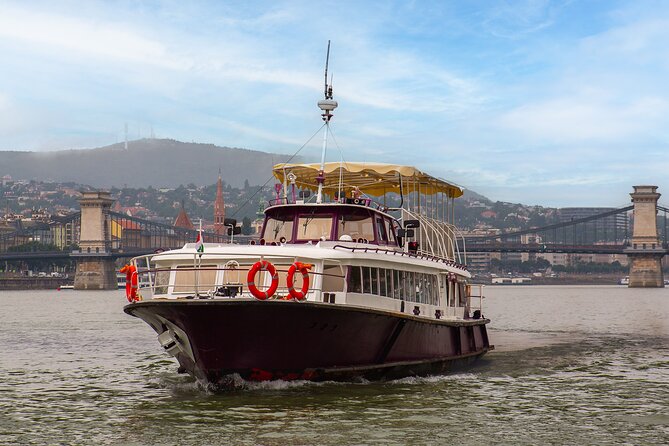 Sightseeing Cruise on the Danube with Audio Guide in Budapest - Margaret Bridge and the Chain Bridge