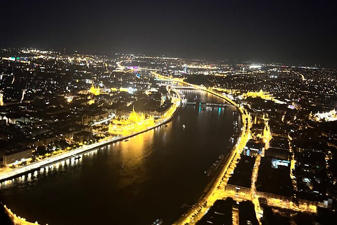 Sightseeing flight over Budapest - What the Price Means for Your Group