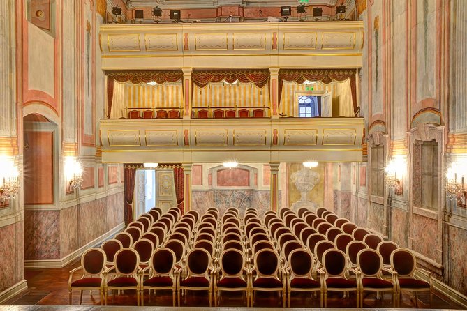 Sisi's Godollo Palace Tour from Budapest - The multilingual tour question