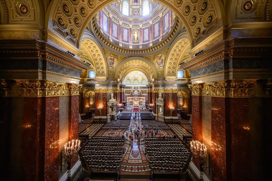 St. Stephen's Basilica: VIP Concert & After Hours Dome Visit - Who will enjoy this evening most?
