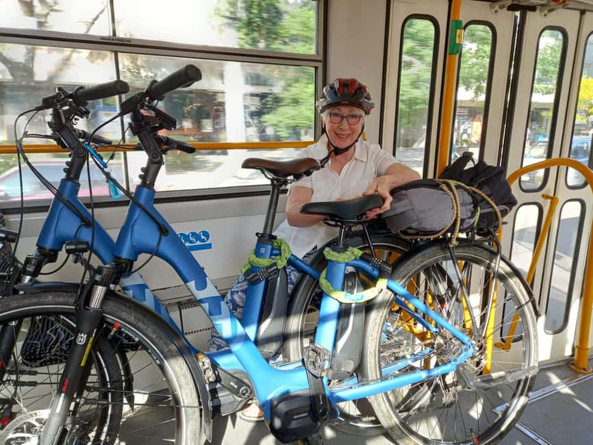 Szentendre by Bike: Self Guided Bike Rental Package! - Arriving in Szentendre’s old town