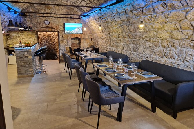 The only Wine Cocktail Club in Tokaj, Lunch & Fun, Hungary - What the five-hour schedule feels like