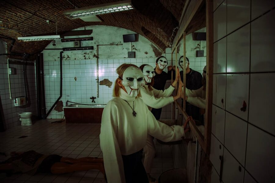 The Real Saw | Escape Room by PÁNiQ SZOBA - Sixty minutes of puzzles and pressure