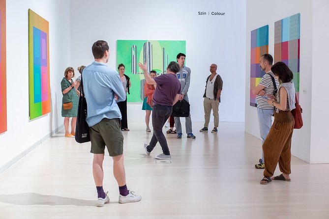 Ticket for all exhibitions | Ludwig Museum - Arriving at Komor Marcell utca
