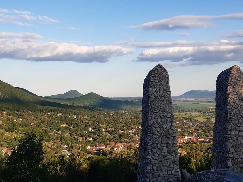 Walk to recent and aged spiritual sanctuaries near Budapest - Should you book the Church of Pilis and Paulian ruins tour?