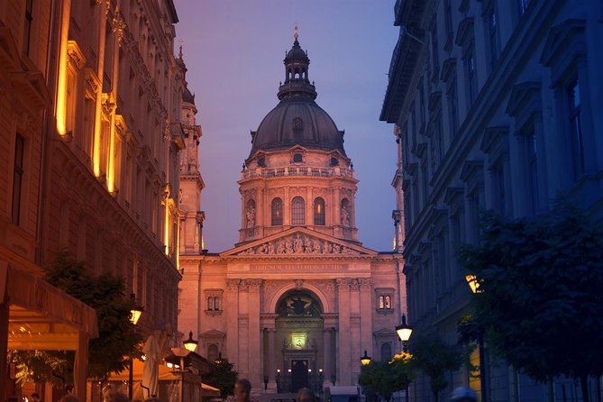 Wonders of Budapest, private tour by car! - A private car is the smart way to cover Budapest quickly